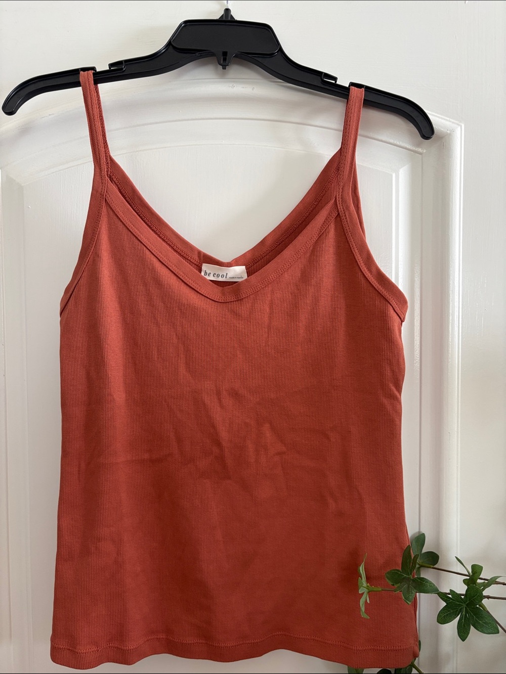 BE COOL Rust Red V-Neck Ribbed Camisole 98% cotton 2% spandex
